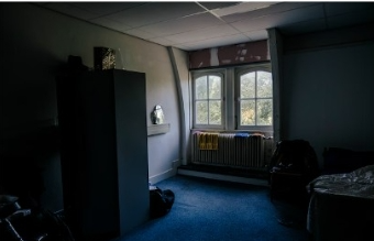 Opinion at the de Volkskrant following the announcement of the cancellation of National Aliens Facility (LVV)